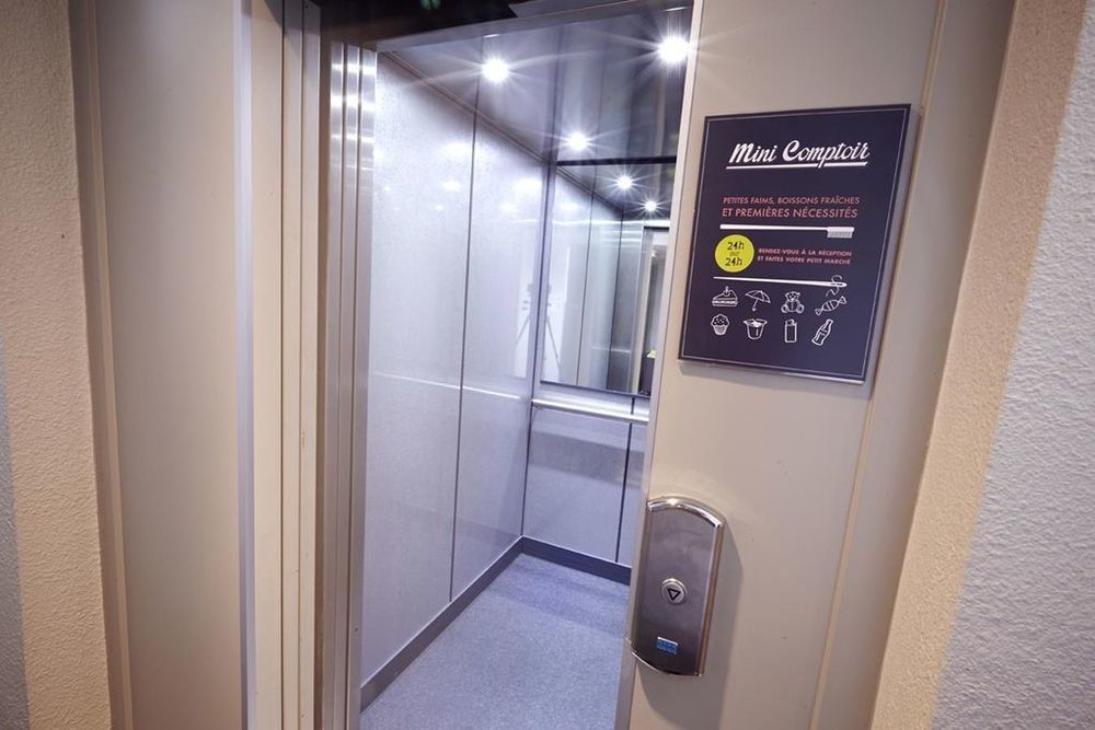 Hotel Campanile Lyon Ouest Tassin Amenities foto