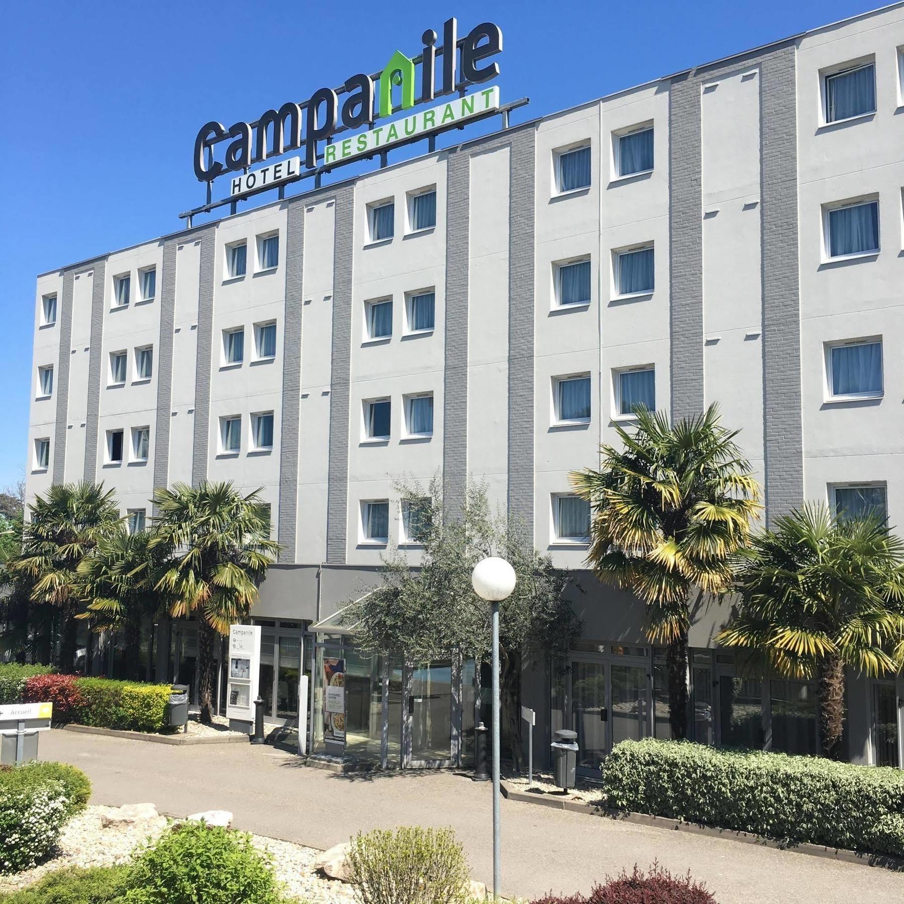 Hotel Campanile Lyon Ouest Tassin Esterno foto